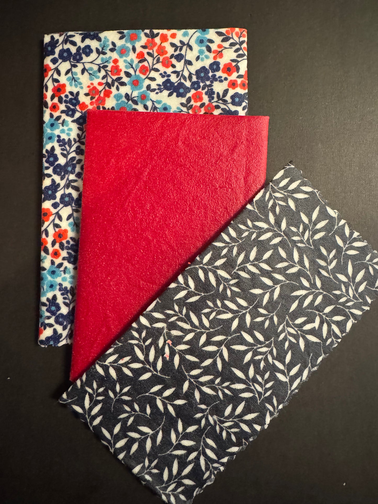 Beeswax Wraps - blue and red floral Set of 3