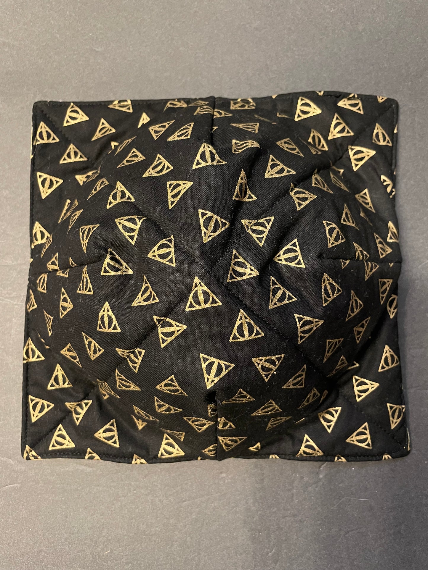Deathly Hallows Bowl Cozy - Hufflepuff