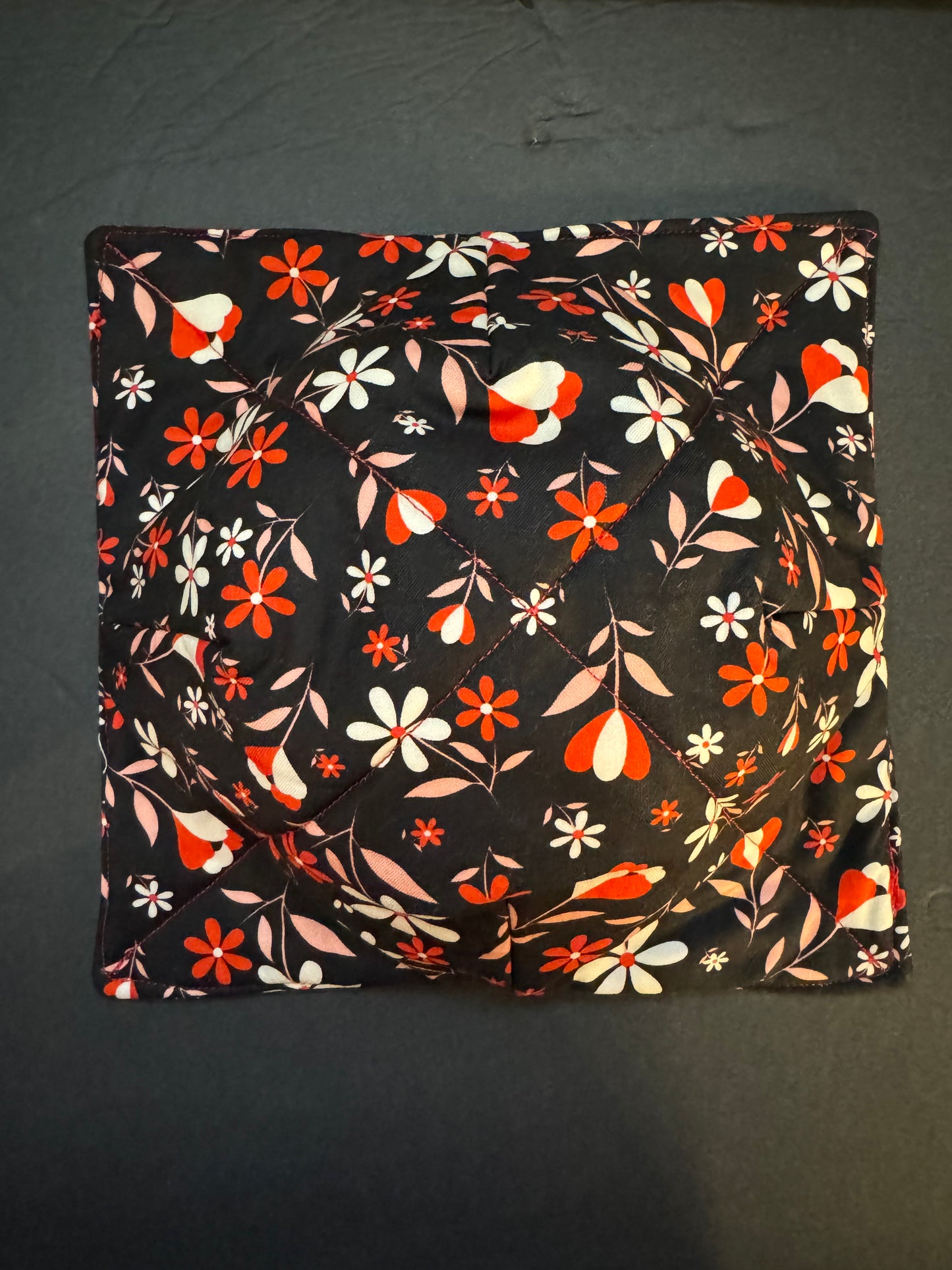 Black and Red Floral Bowl Cozy