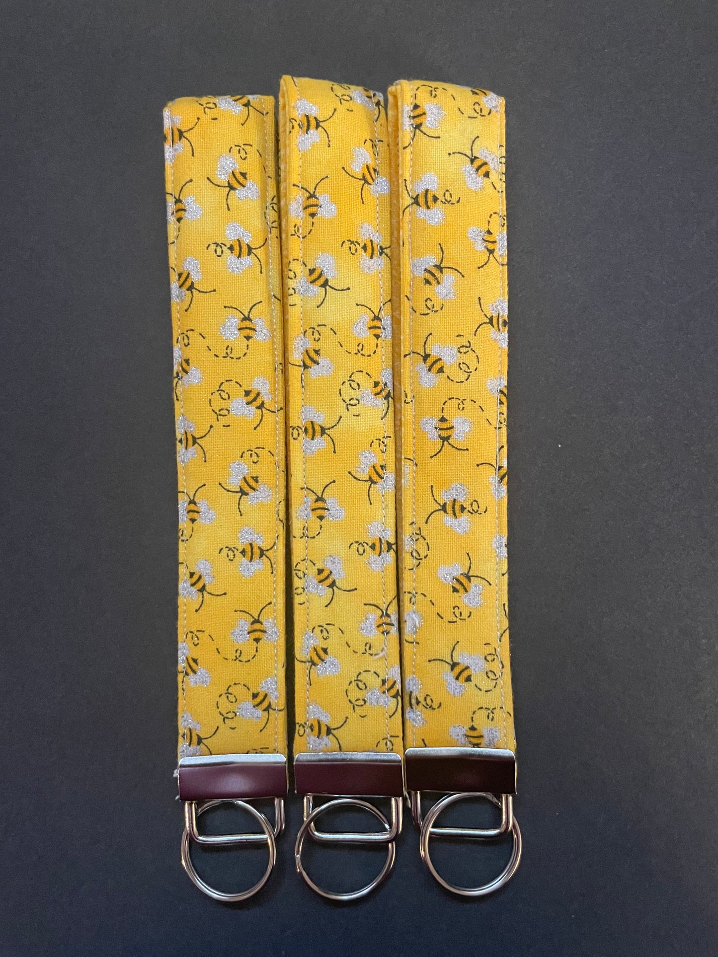 Bumblebee Wristler