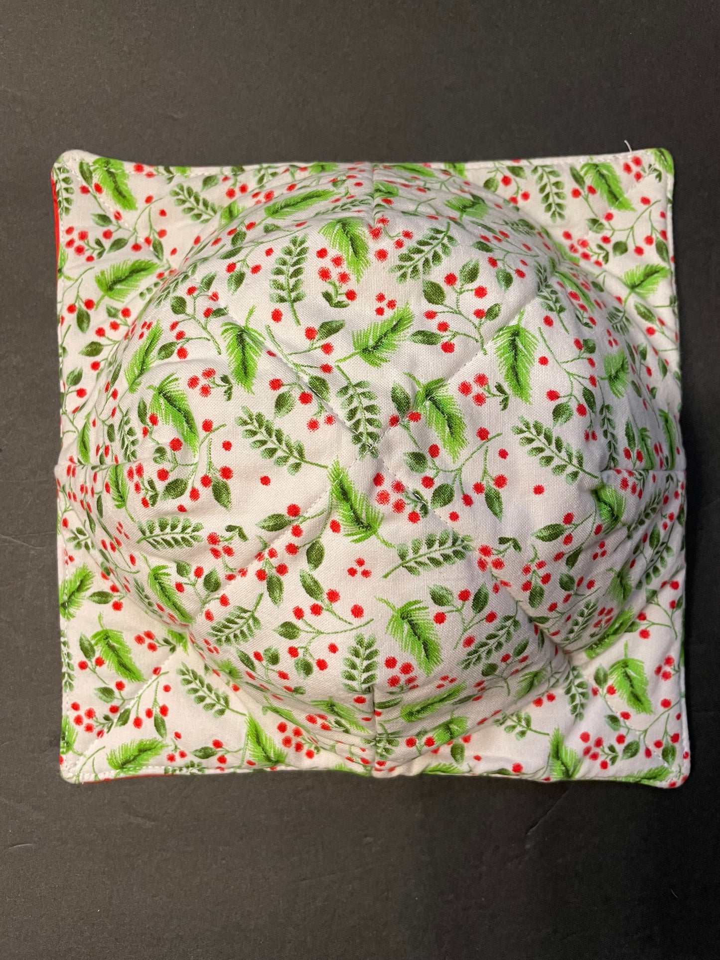 Christmas Holly Bowl Cozy