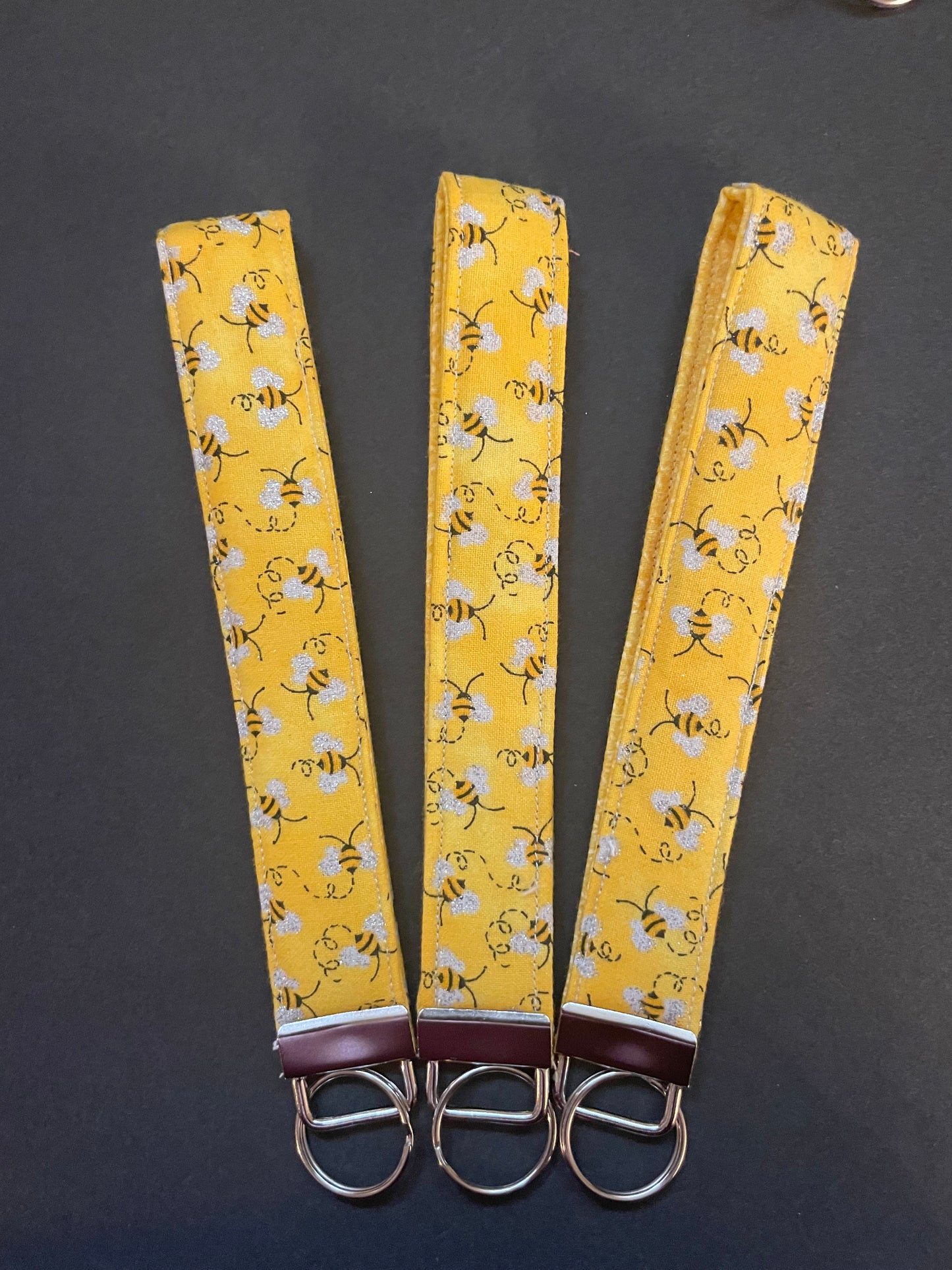 Bumblebee Wristler
