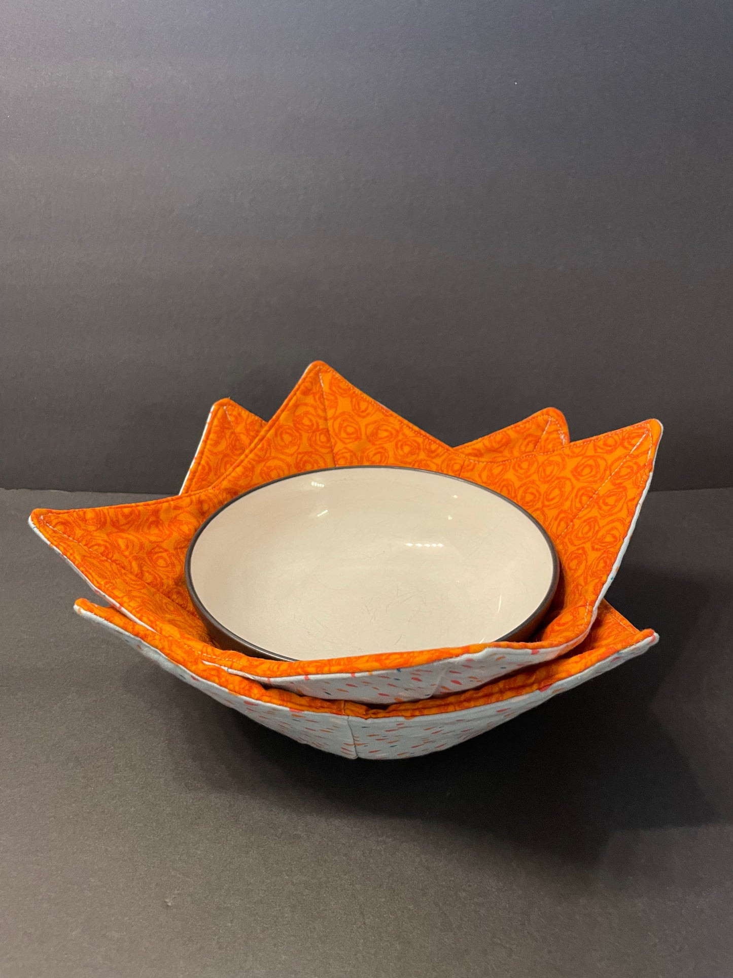 Blue-Orange Raindrop Bowl Cozy