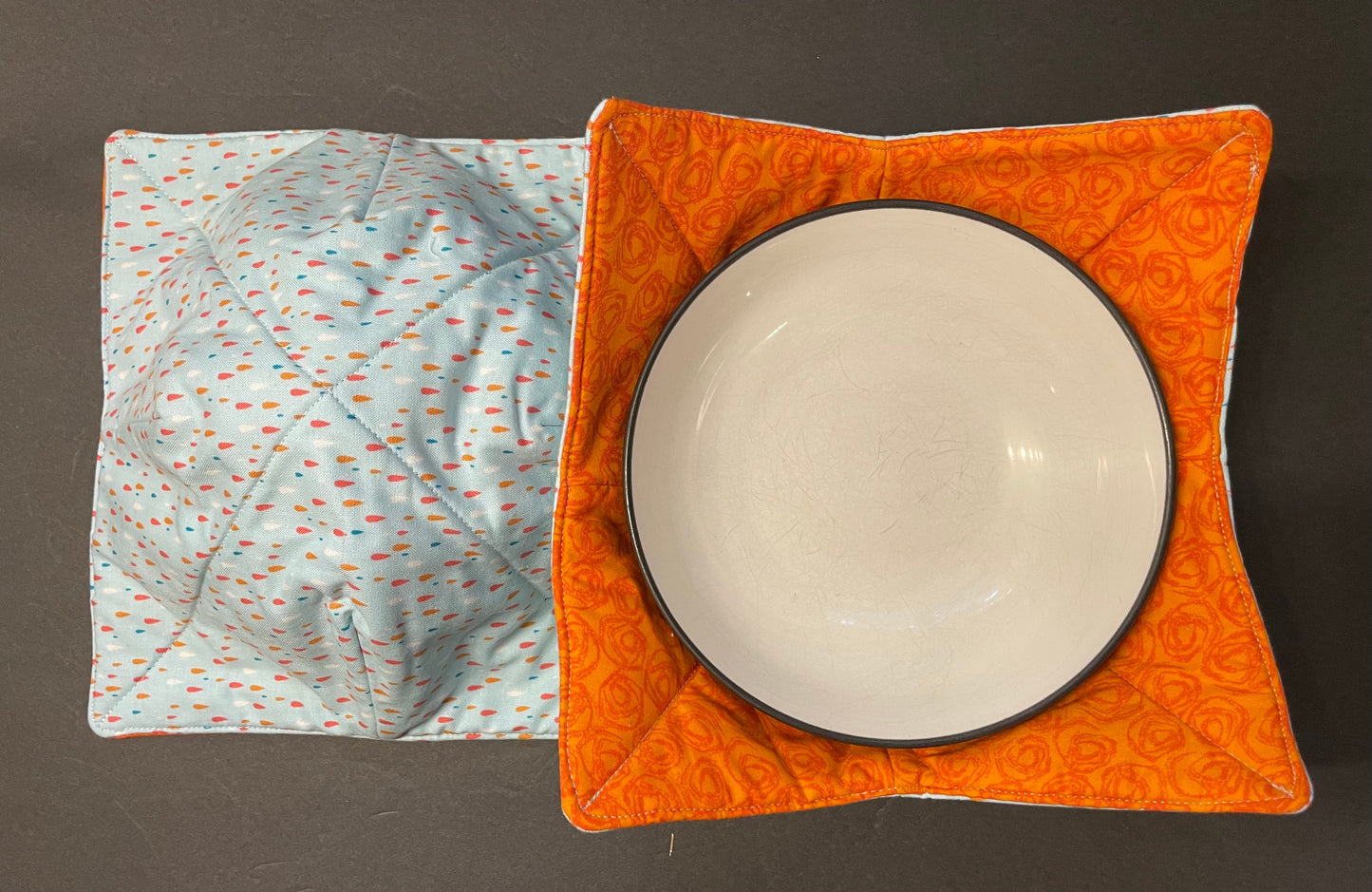 Blue-Orange Raindrop Bowl Cozy