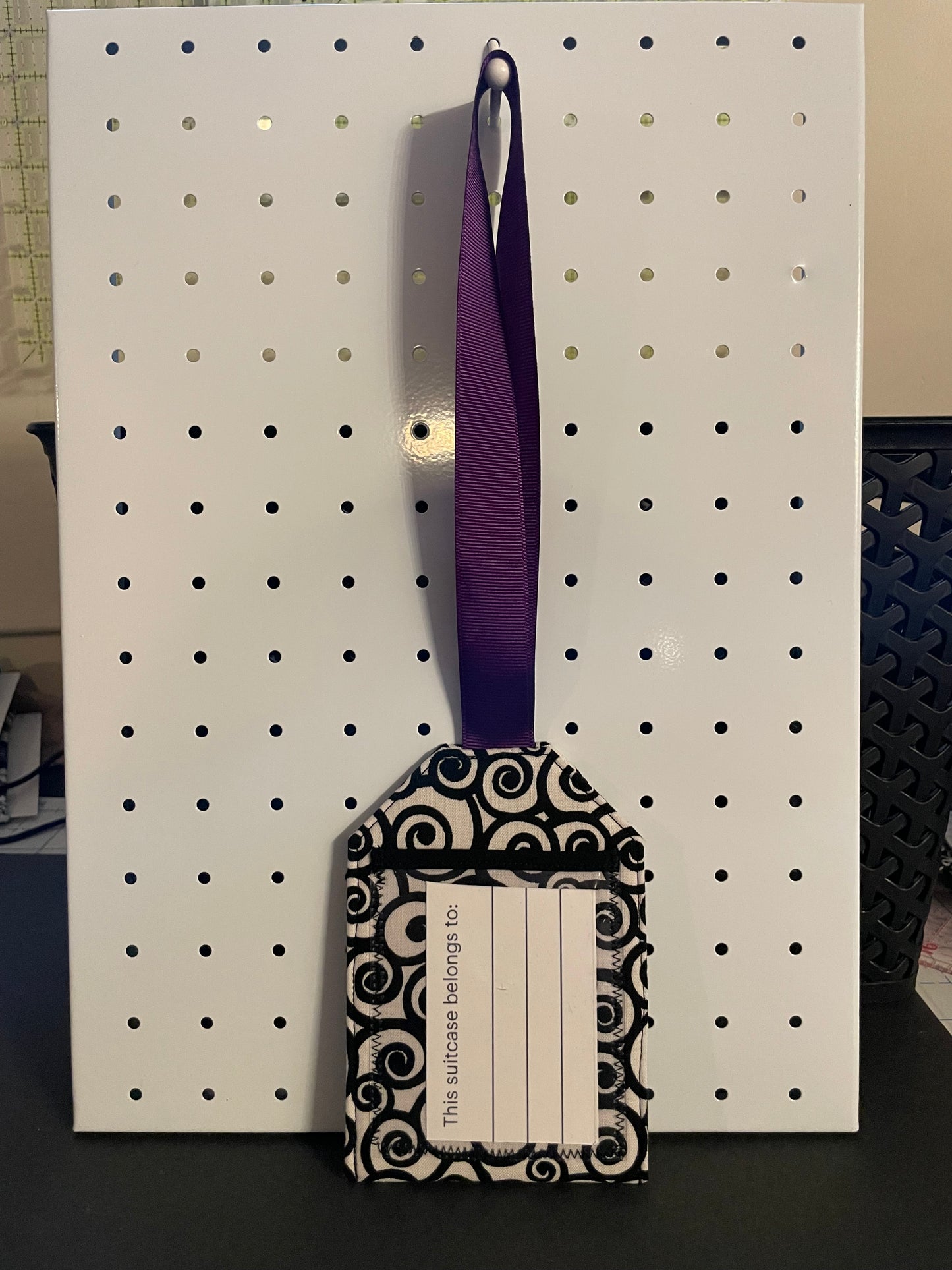 Black and White Swirl Luggage Tag