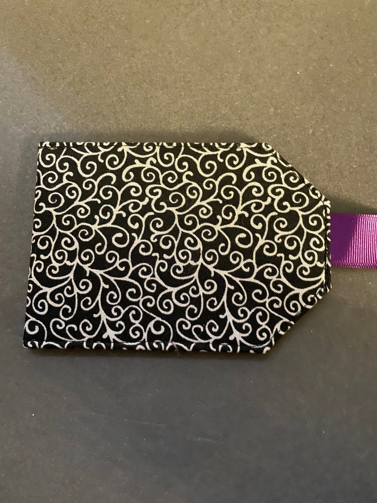 Black and Silver Swirl Luggage Tag