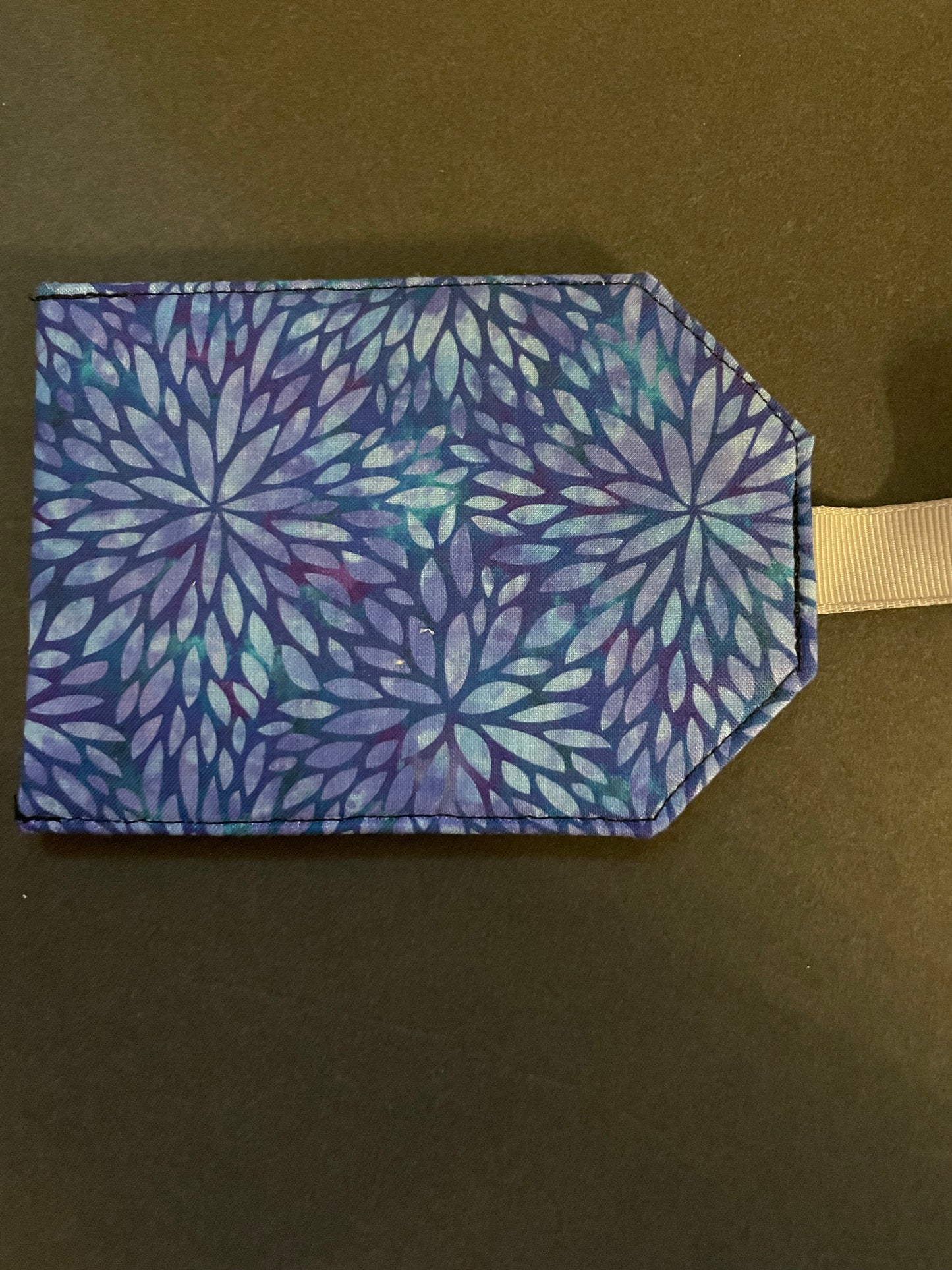 Blue Floral Luggage Tag 3