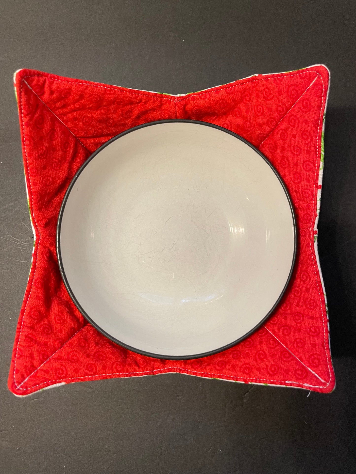 Christmas Holly Bowl Cozy