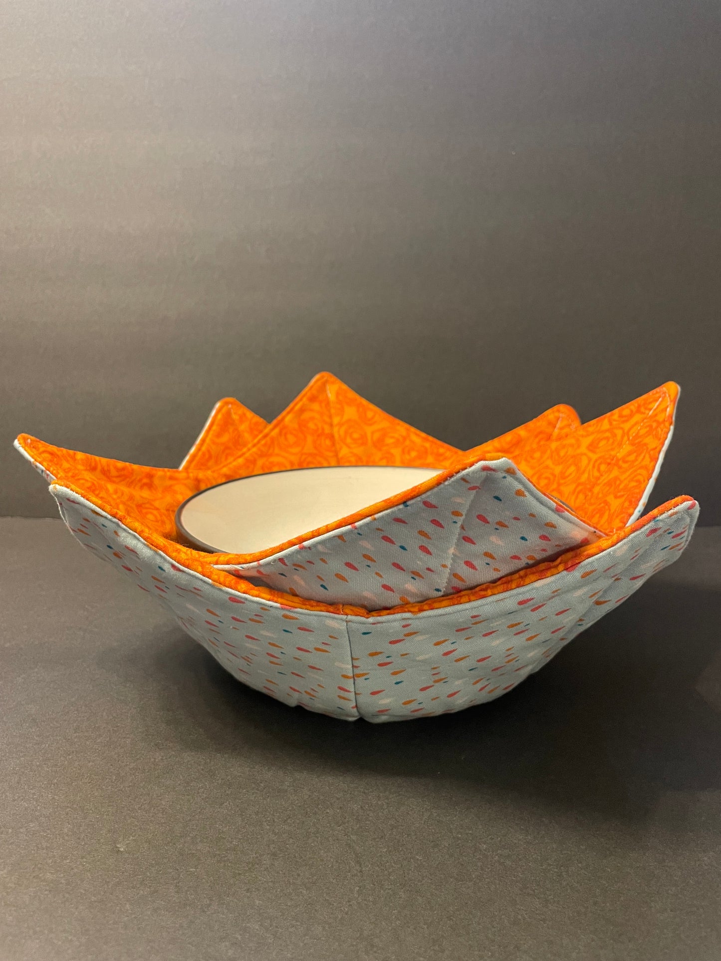 Blue-Orange Raindrop Bowl Cozy