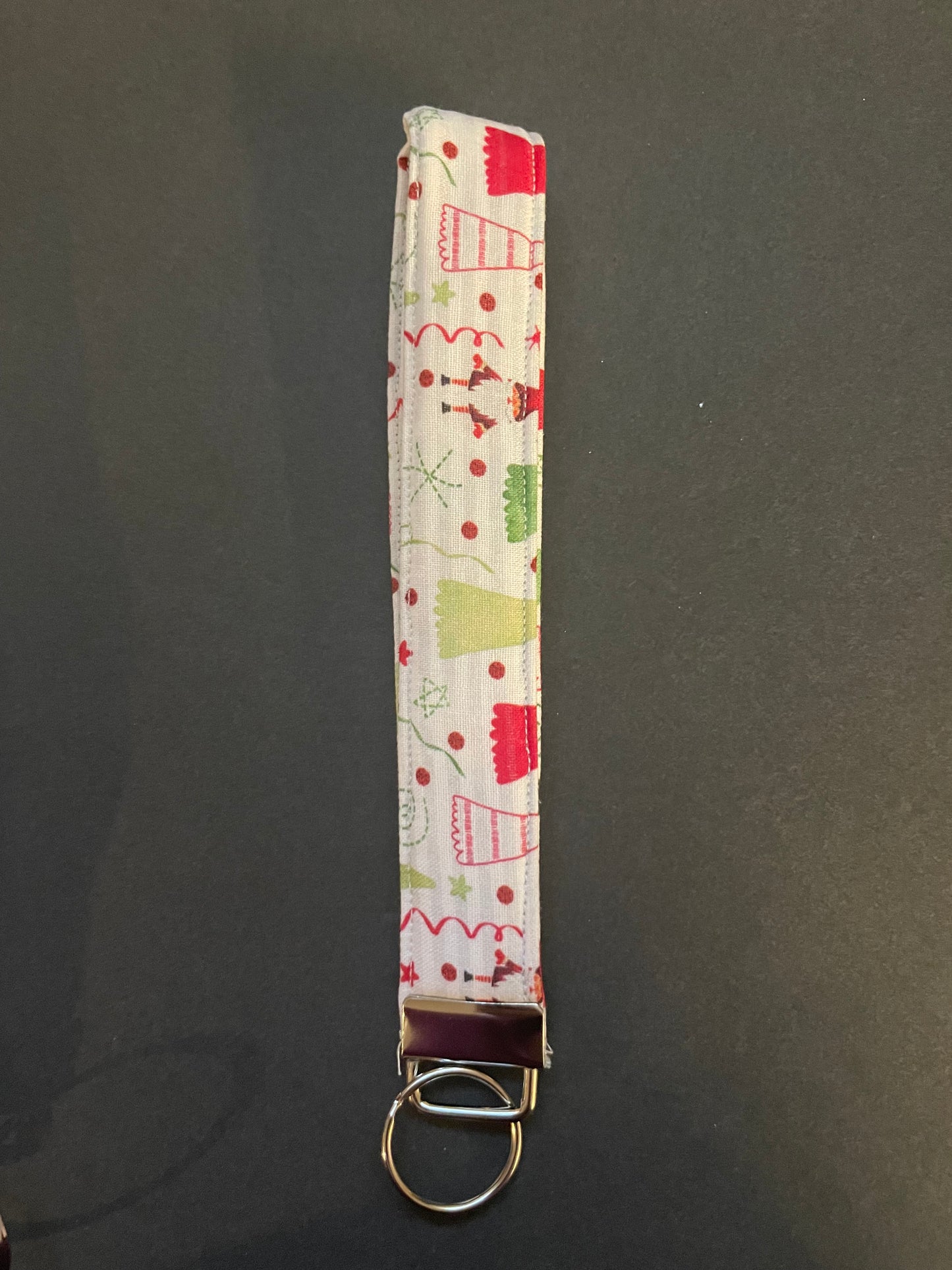 Christmas Tree Wristlet