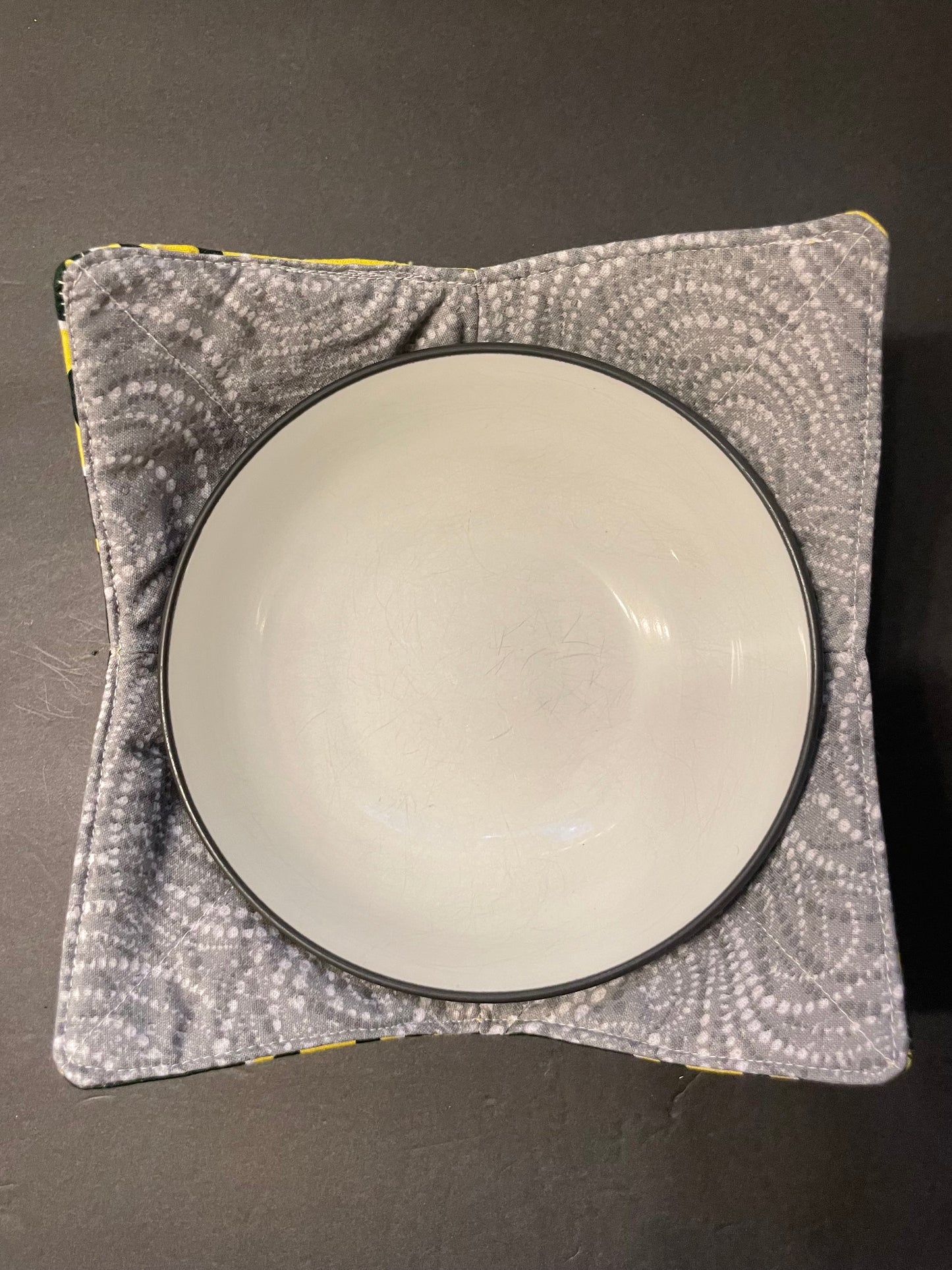 U of O (Grey Swirl) Bowl Cozy