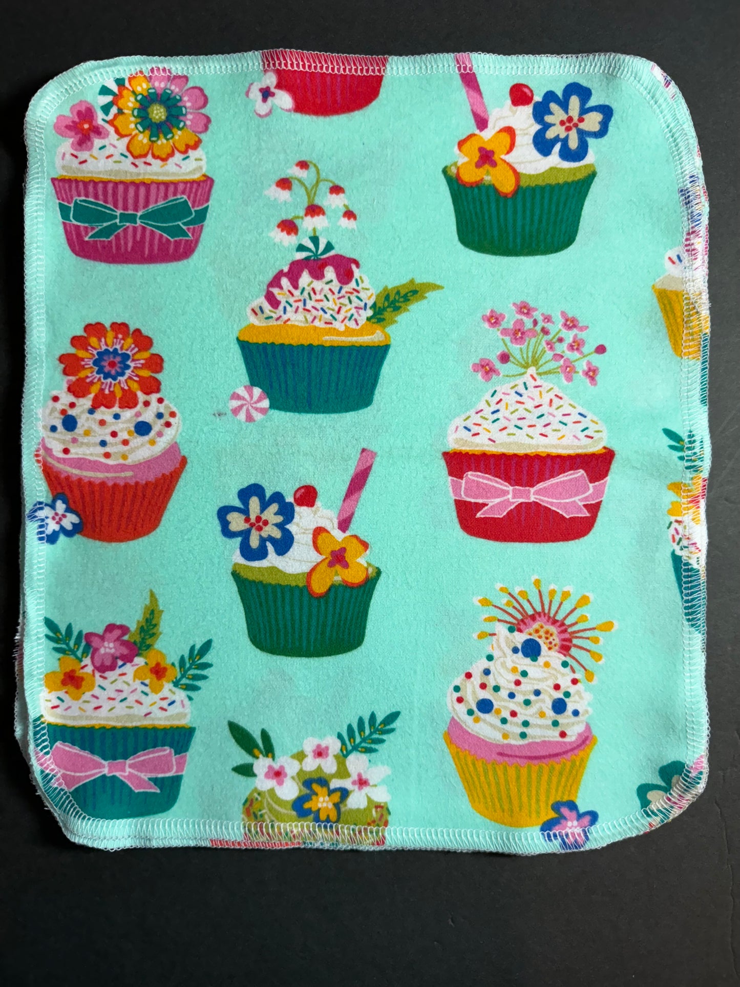Plant Cupcake Reusable Towel